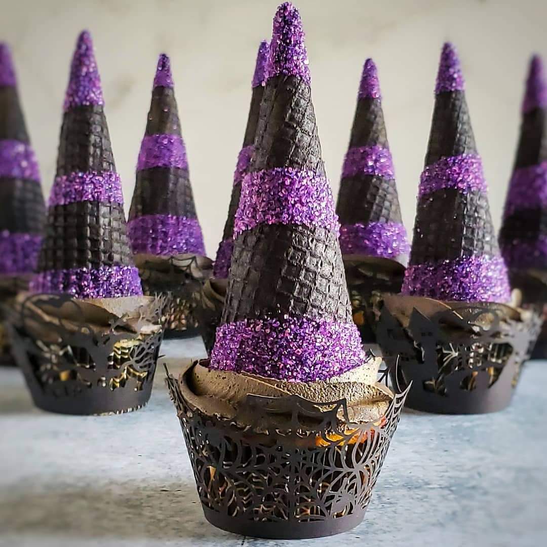 How to Make Witch Hat Cupcakes