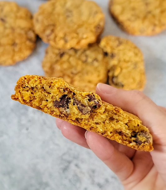 Oatmeal Chocolate Chip Cookie